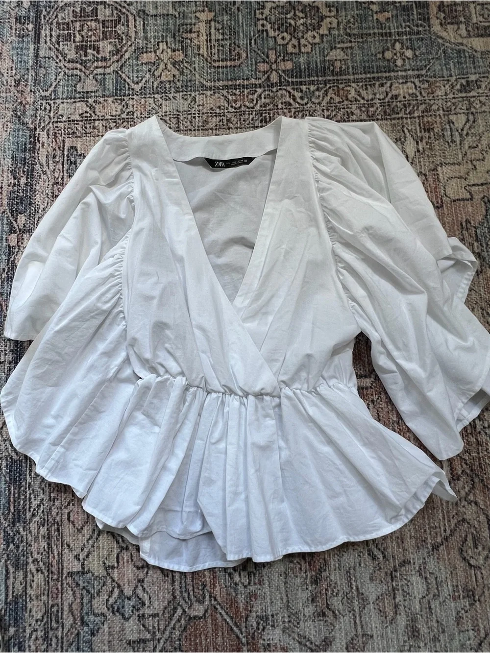 Zara White V-Neck Peplum Puff-Sleeve Blouse 100% Cotton Size Large